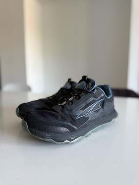 Altra Women's Lone Peak ALL-WTHR Low Waterproof Trail Running Shoes Size 9